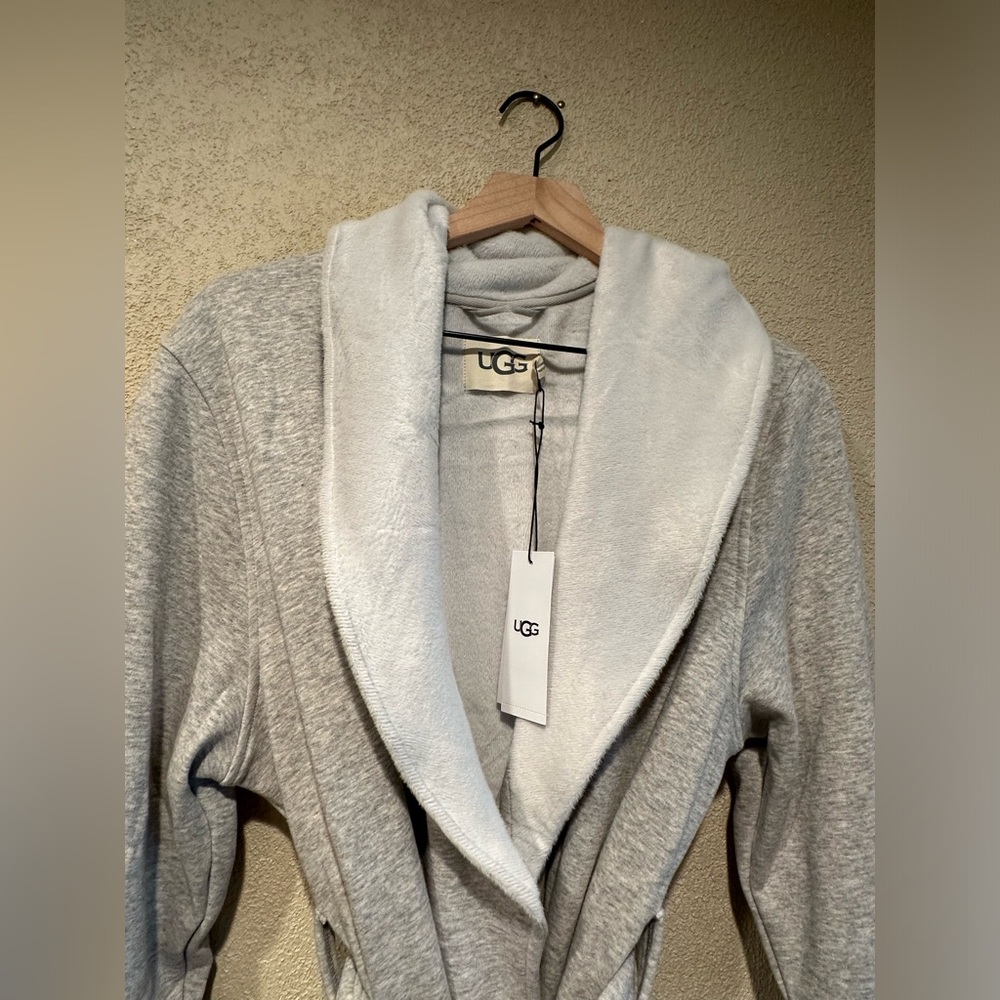 NWT UGG Robe - Picture 3 of 4